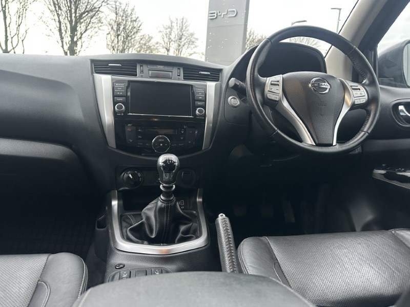 2021 (21) NISSAN COMMERCIAL NAVARA Double Cab Pick Up Tekna 2.3dCi 190 TT 4WD 4993771
