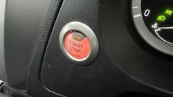 2021 (21) NISSAN COMMERCIAL NAVARA Double Cab Pick Up Tekna 2.3dCi 190 TT 4WD 4993788