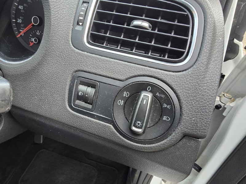 2017 (17) VOLKSWAGEN POLO 1.0 Match Edition 5dr 4983989