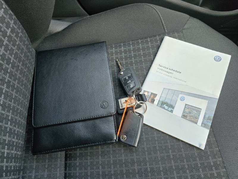 2017 (17) VOLKSWAGEN POLO 1.0 Match Edition 5dr 4983997