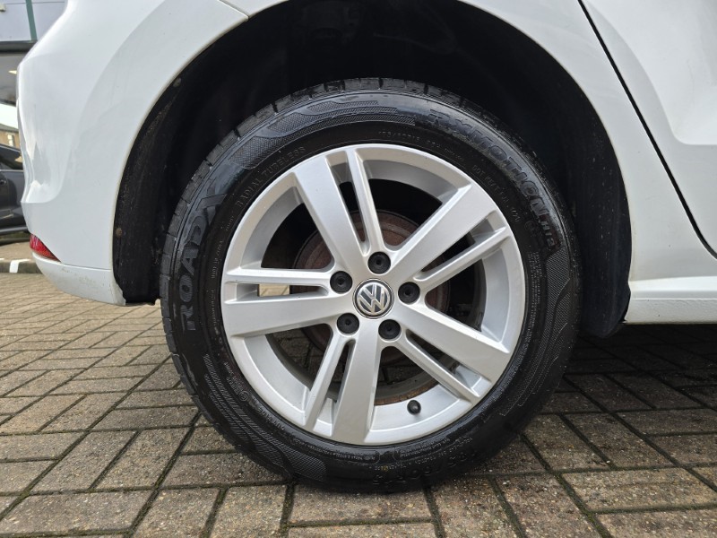 2017 (17) VOLKSWAGEN POLO 1.0 Match Edition 5dr 4983957