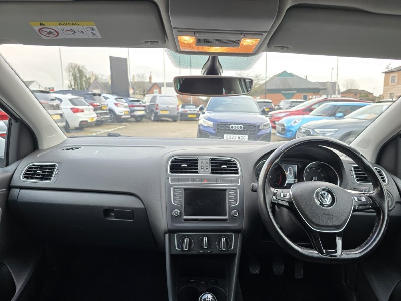 2017 (17) VOLKSWAGEN POLO 1.0 Match Edition 5dr 4983976