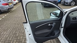 2017 (17) VOLKSWAGEN POLO 1.0 Match Edition 5dr 4983978