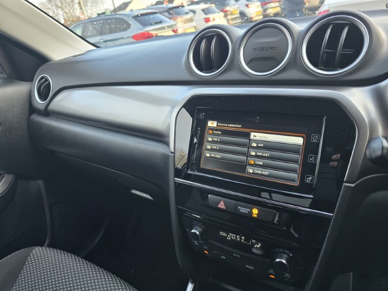 2023 (23) SUZUKI VITARA 1.4 Boosterjet 48V Hybrid SZ-T 5dr 4988157