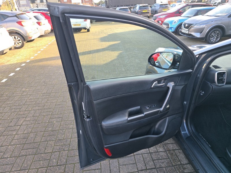 2019 (19) KIA SPORTAGE 1.6 GDi ISG 2 5dr 4999997