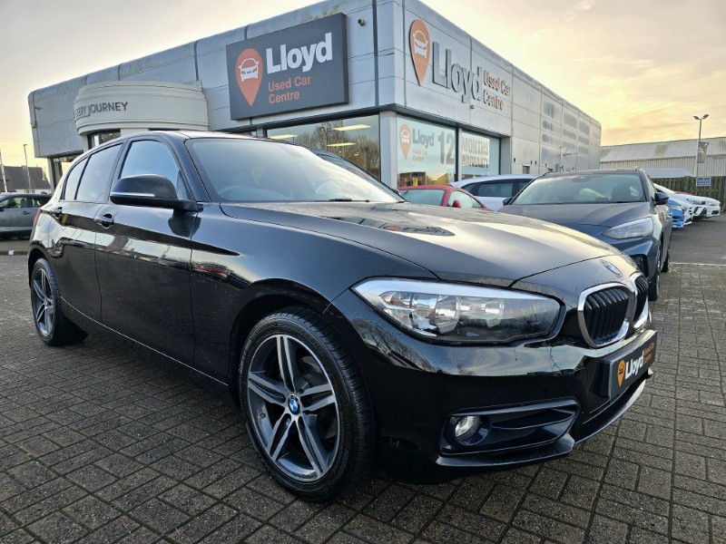 2017 (17) BMW 1 SERIES 116d Sport 5dr [Nav] 4996908