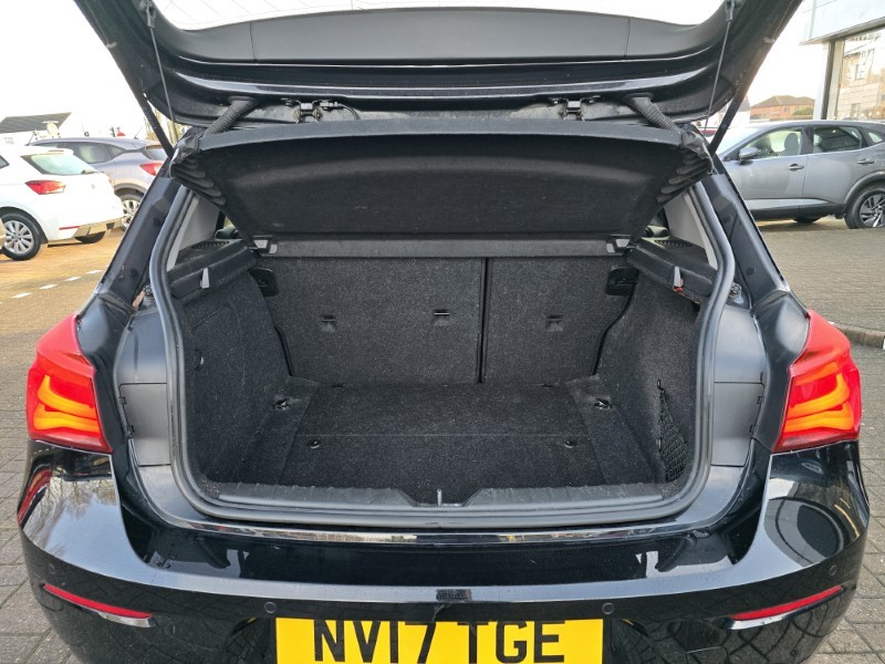 2017 (17) BMW 1 SERIES 116d Sport 5dr [Nav] 4996920