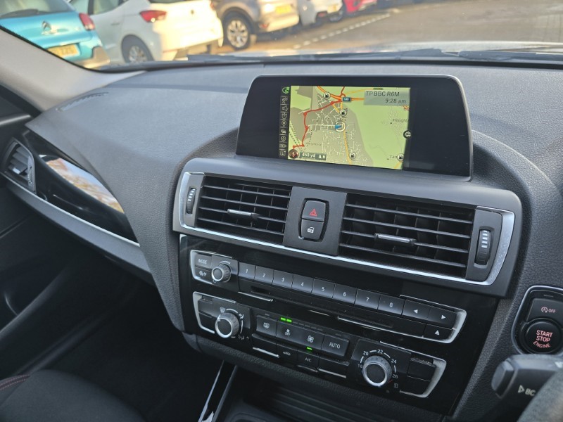 2017 (17) BMW 1 SERIES 116d Sport 5dr [Nav] 4996939