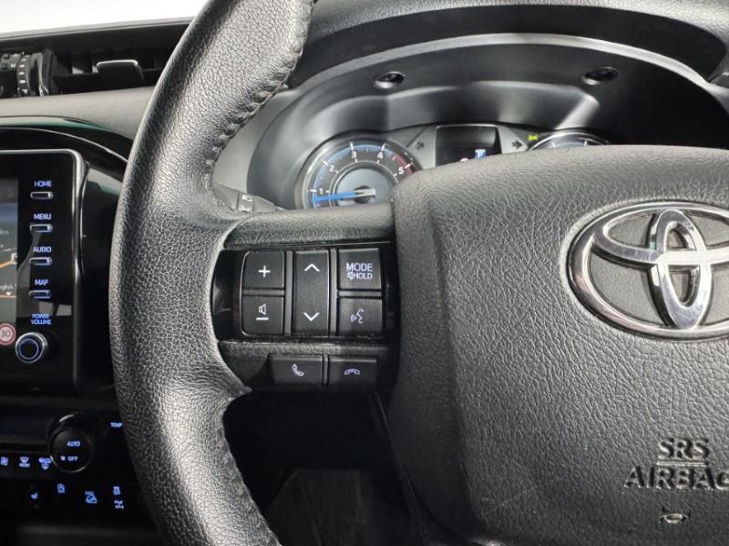 2024 (73) TOYOTA COMMERCIAL HILUX Invincible X D/Cab Pick Up 2.8 D-4D Auto 5322085