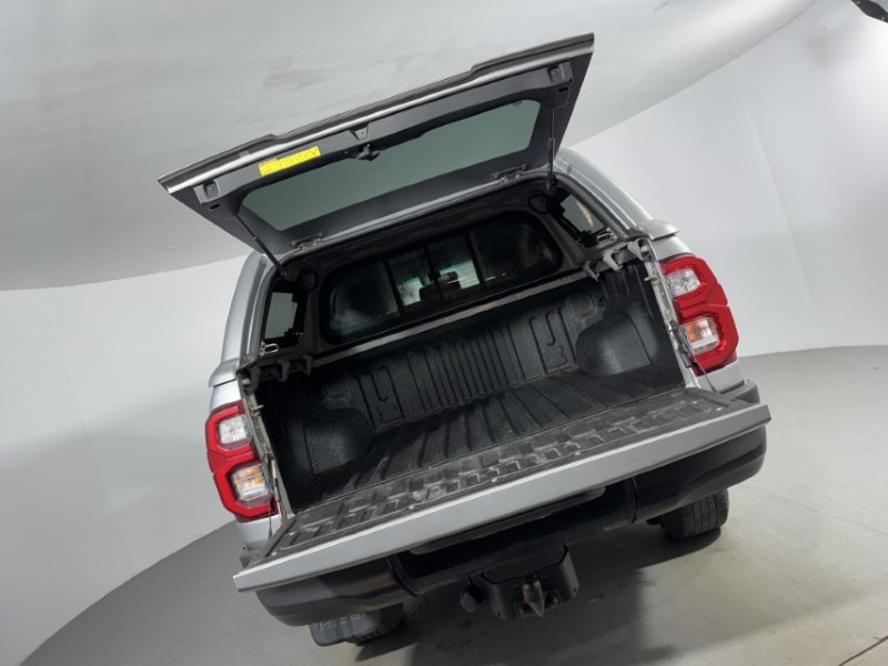 2024 (73) TOYOTA COMMERCIAL HILUX Invincible X D/Cab Pick Up 2.8 D-4D Auto 5322131