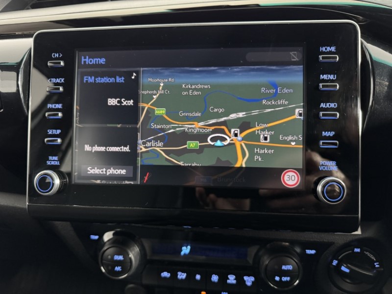 2024 (73) TOYOTA COMMERCIAL HILUX Invincible X D/Cab Pick Up 2.8 D-4D Auto 5322093