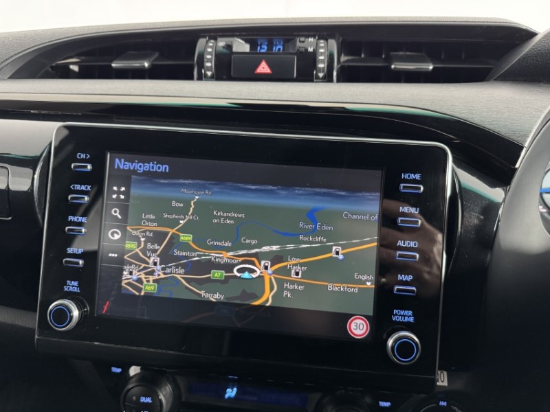 2024 (73) TOYOTA COMMERCIAL HILUX Invincible X D/Cab Pick Up 2.8 D-4D Auto 5322103