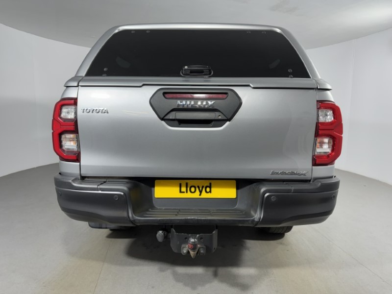 2024 (73) TOYOTA COMMERCIAL HILUX Invincible X D/Cab Pick Up 2.8 D-4D Auto 5322127