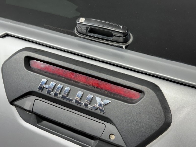 2024 (73) TOYOTA COMMERCIAL HILUX Invincible X D/Cab Pick Up 2.8 D-4D Auto 5322126