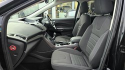 2016 (16) FORD KUGA 2.0 TDCi 150 Zetec 5dr 5007232