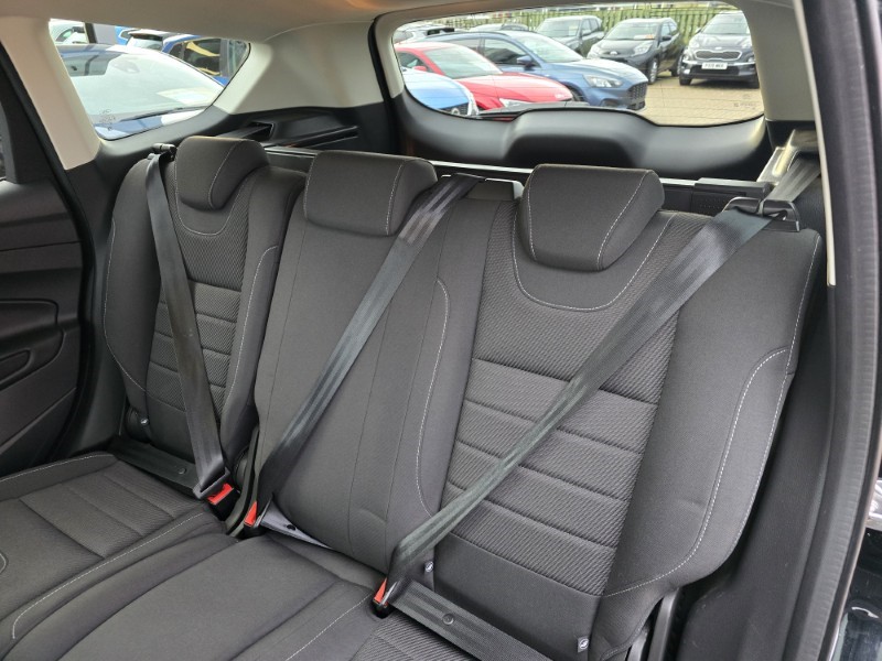 2016 (16) FORD KUGA 2.0 TDCi 150 Zetec 5dr 5007230