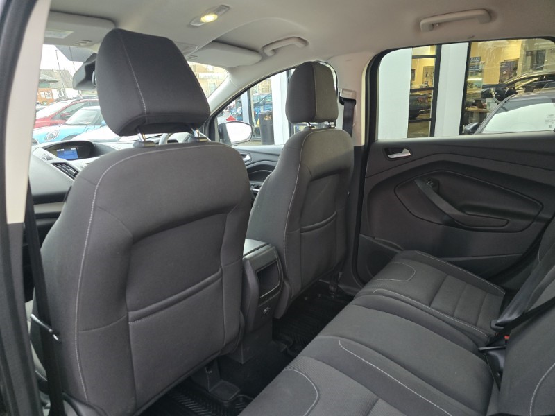 2016 (16) FORD KUGA 2.0 TDCi 150 Zetec 5dr 5007227