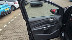 2016 (16) FORD KUGA 2.0 TDCi 150 Zetec 5dr 5007231