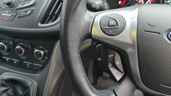 2016 (16) FORD KUGA 2.0 TDCi 150 Zetec 5dr 5007240