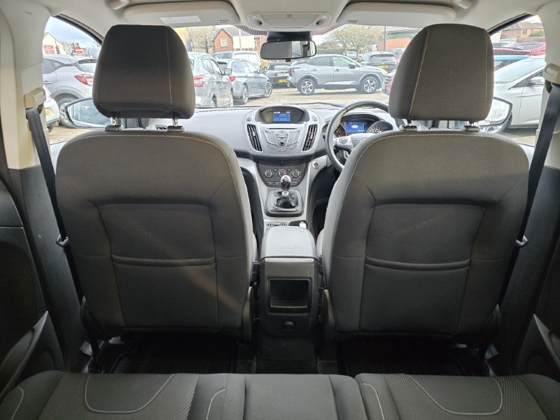 2016 (16) FORD KUGA 2.0 TDCi 150 Zetec 5dr 5007225