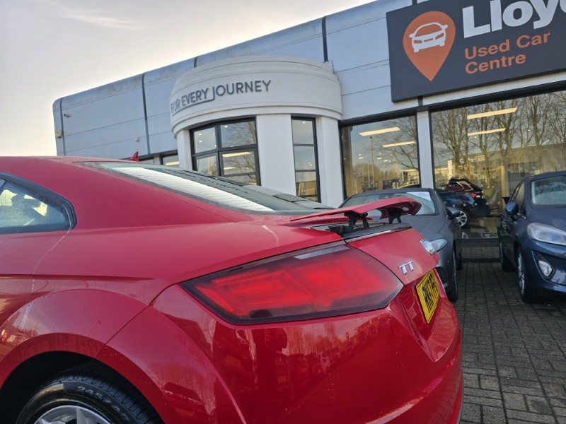 2017 (17) AUDI TT 1.8T FSI Sport 2dr 4996352