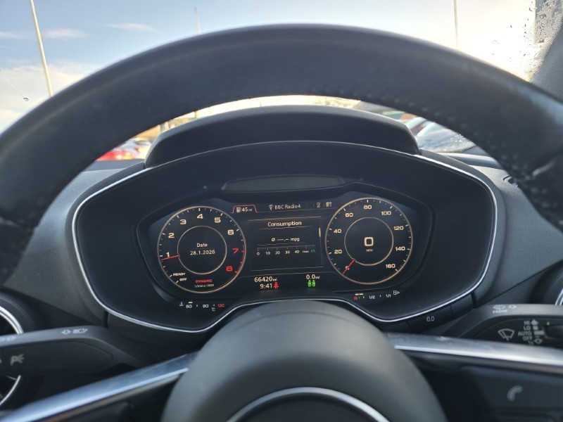 2017 (17) AUDI TT 1.8T FSI Sport 2dr 4996370