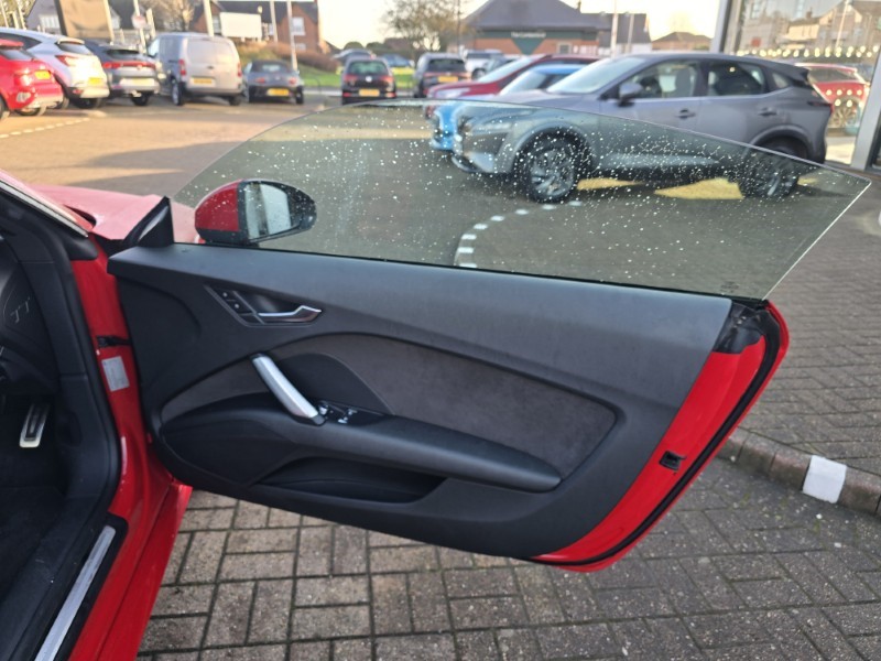 2017 (17) AUDI TT 1.8T FSI Sport 2dr 4996360