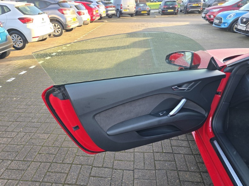 2017 (17) AUDI TT 1.8T FSI Sport 2dr 4996356