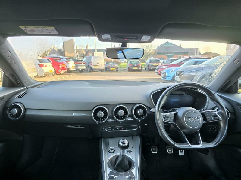 2017 (17) AUDI TT 1.8T FSI Sport 2dr 4996355