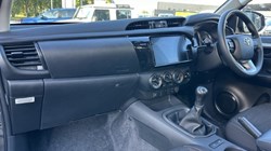 2025 (75) TOYOTA COMMERCIAL HILUX Active Extra Cab Pick Up 2.8 D-4D 5009550