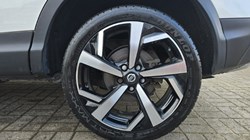 2020 (20) NISSAN QASHQAI 1.3 DiG-T 160 Tekna 5dr DCT 5005313