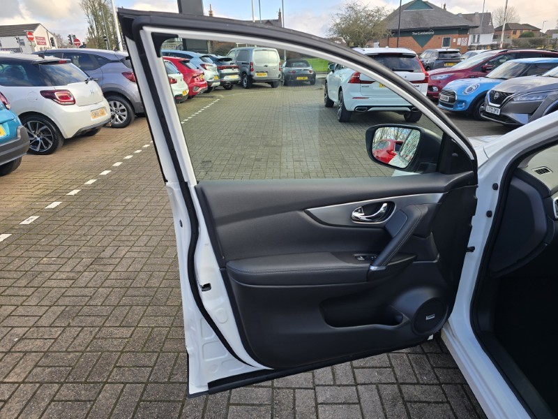 2020 (20) NISSAN QASHQAI 1.3 DiG-T 160 Tekna 5dr DCT 5005322