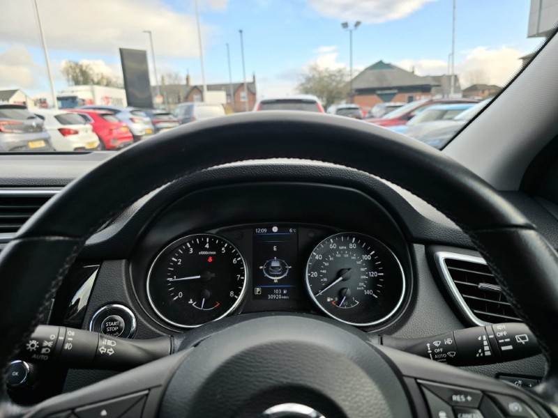 2020 (20) NISSAN QASHQAI 1.3 DiG-T 160 Tekna 5dr DCT 5005349