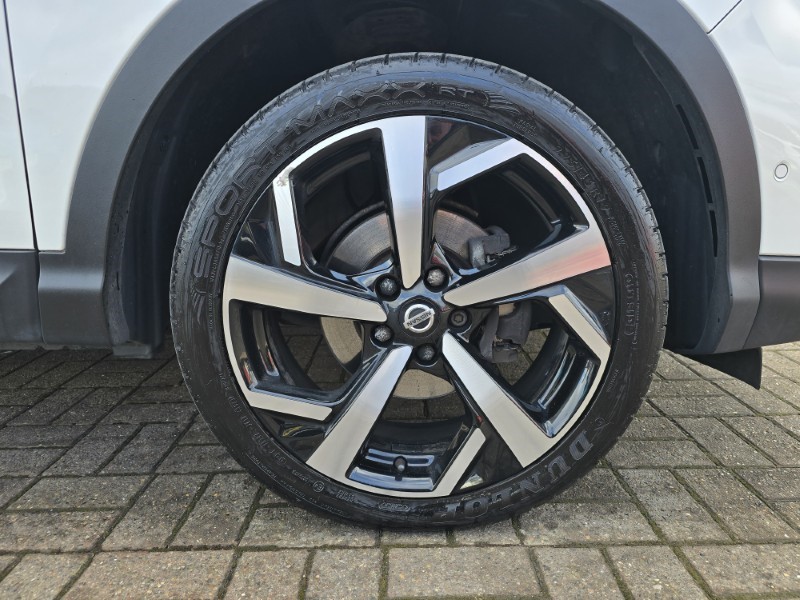2020 (20) NISSAN QASHQAI 1.3 DiG-T 160 Tekna 5dr DCT 5005297