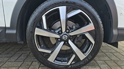 2020 (20) NISSAN QASHQAI 1.3 DiG-T 160 Tekna 5dr DCT 5005297