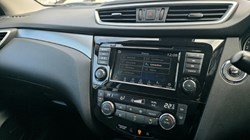 2020 (20) NISSAN QASHQAI 1.3 DiG-T 160 Tekna 5dr DCT 5005340