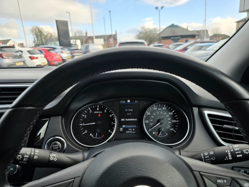 2020 (20) NISSAN QASHQAI 1.3 DiG-T 160 Tekna 5dr DCT 5005348