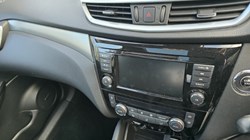 2020 (20) NISSAN QASHQAI 1.3 DiG-T 160 Tekna 5dr DCT 5005334