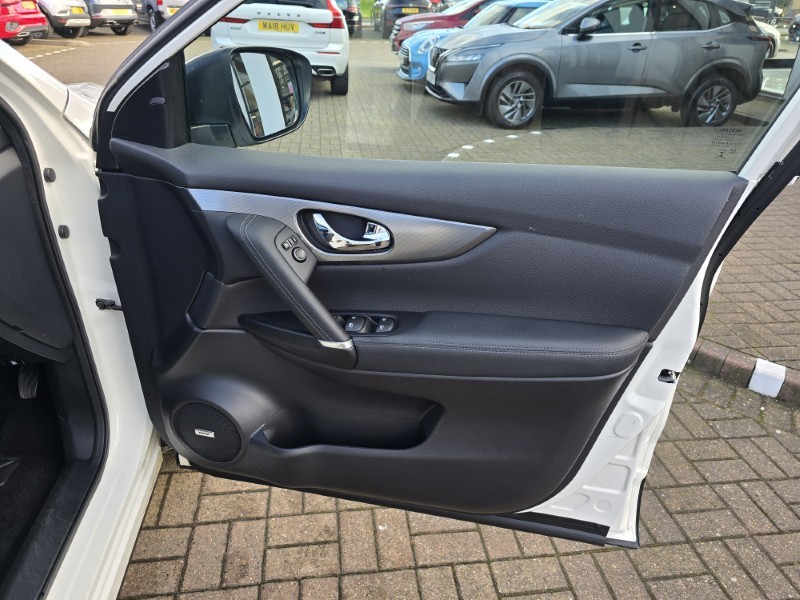 2020 (20) NISSAN QASHQAI 1.3 DiG-T 160 Tekna 5dr DCT 5005328