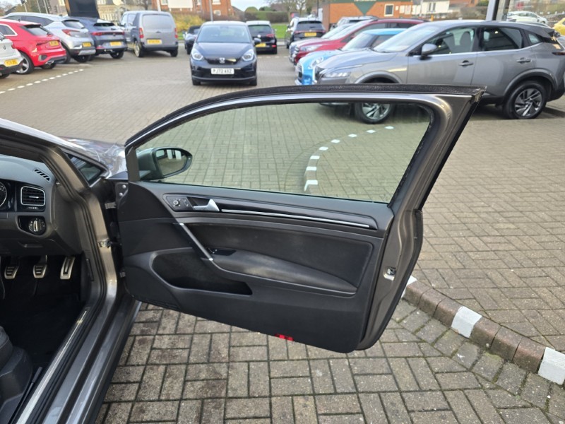 2017 (66) VOLKSWAGEN GOLF 2.0 TDI GTD 3dr 5005570
