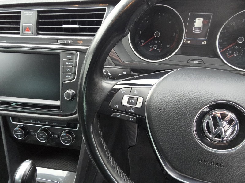 2017 (17) VOLKSWAGEN TIGUAN 2.0 TDi 150 4Motion SE Nav 5dr DSG 5046992