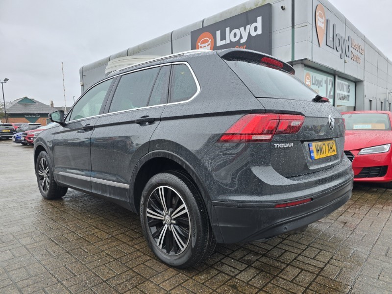 2017 (17) VOLKSWAGEN TIGUAN 2.0 TDi 150 4Motion SE Nav 5dr DSG 5046974