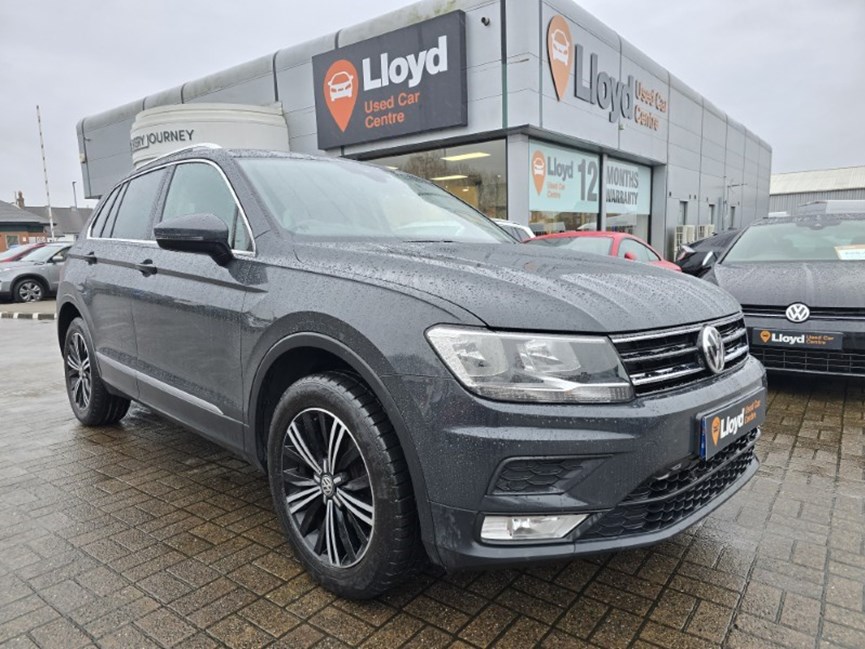 2017 (17) VOLKSWAGEN TIGUAN 2.0 TDi 150 4Motion SE Nav 5dr DSG
