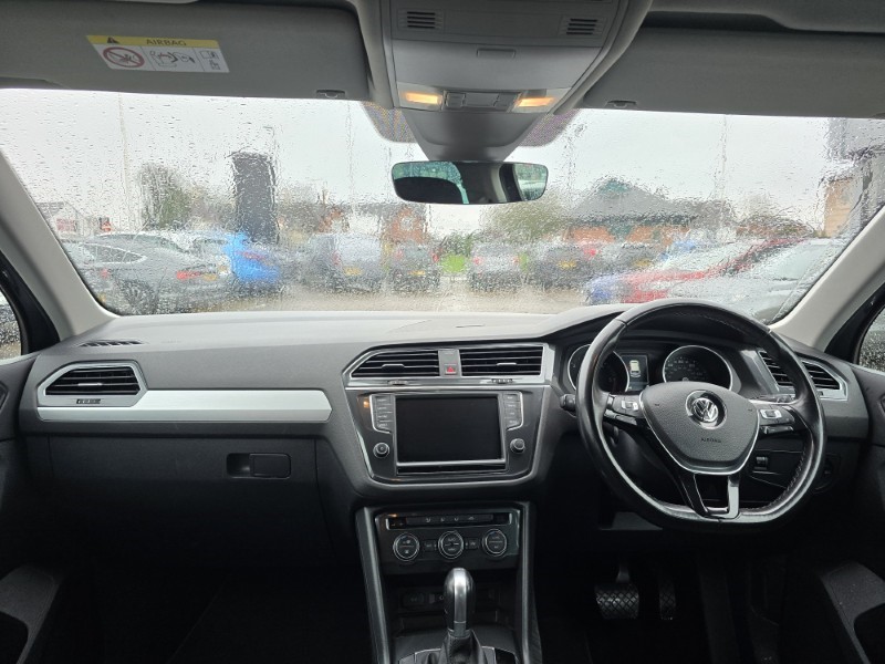 2017 (17) VOLKSWAGEN TIGUAN 2.0 TDi 150 4Motion SE Nav 5dr DSG 5046983