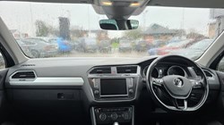 2017 (17) VOLKSWAGEN TIGUAN 2.0 TDi 150 4Motion SE Nav 5dr DSG 5046983
