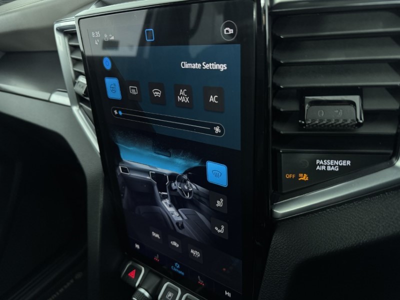 2024 (74) VOLKSWAGEN COMMERCIAL AMAROK D/Cab Pick Up Aventura 3.0 V6 TDI 240 4M Auto 5016411