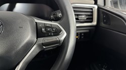 2024 (74) VOLKSWAGEN COMMERCIAL AMAROK D/Cab Pick Up Aventura 3.0 V6 TDI 240 4M Auto 5016416