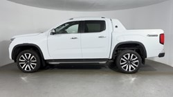 2024 (74) VOLKSWAGEN COMMERCIAL AMAROK D/Cab Pick Up Aventura 3.0 V6 TDI 240 4M Auto 5016460