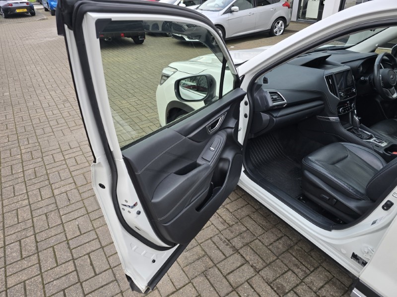 2021 (21) SUBARU FORESTER 2.0i e-Boxer XE Premium 5dr Lineartronic 5017655