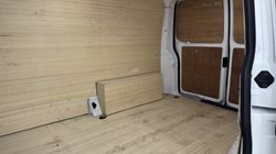 2023 (23) VOLKSWAGEN COMMERCIAL TRANSPORTER 2.0 TDI 150 Highline Van 5040983